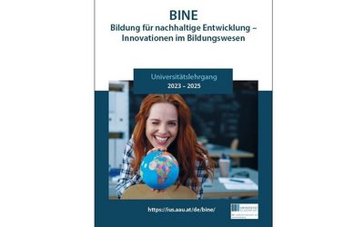 Folder Titelseite des Universitätslehrgangs „Bildung für nachhaltige Entwicklung – Innovationen im Bildungswesen (BINE)“
